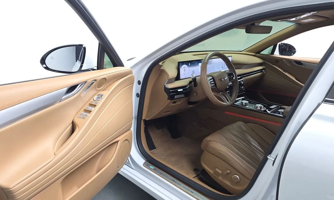 Genesis G80 — фото 10