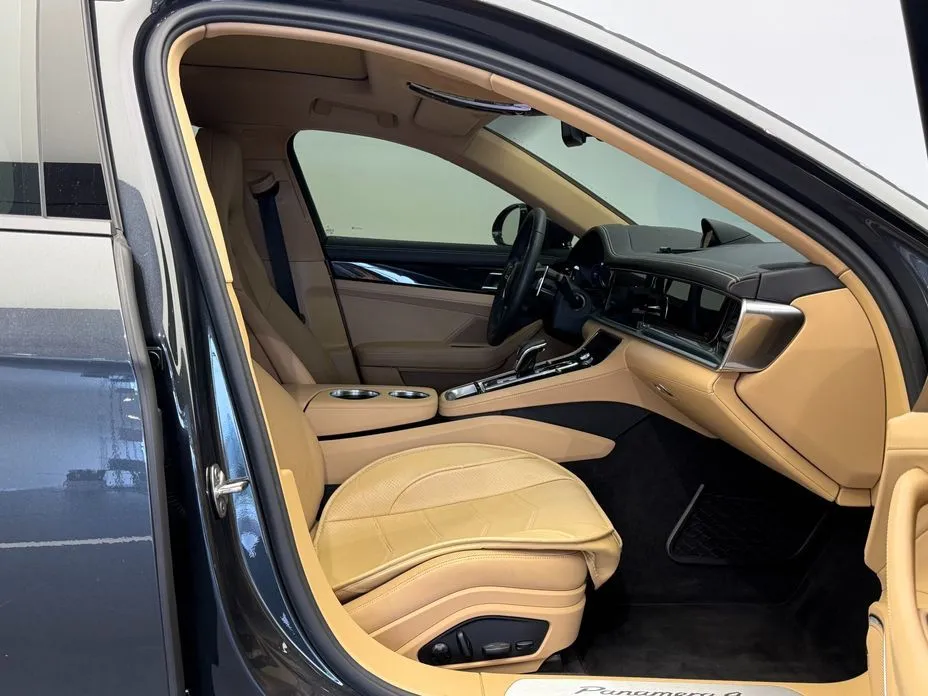 Porsche Panamera 2023 из KR, фото 9