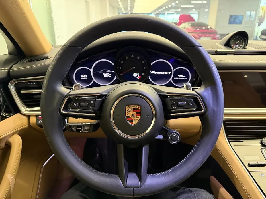 Porsche Panamera 2023 из KR, фото 10
