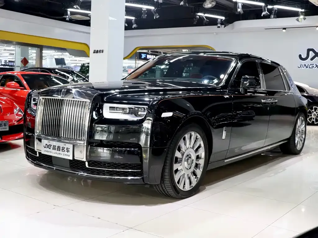 Rolls-Royce Phantom — фото 1