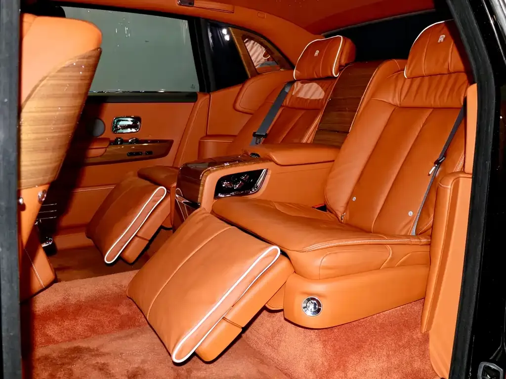 Rolls-Royce Phantom — фото 6