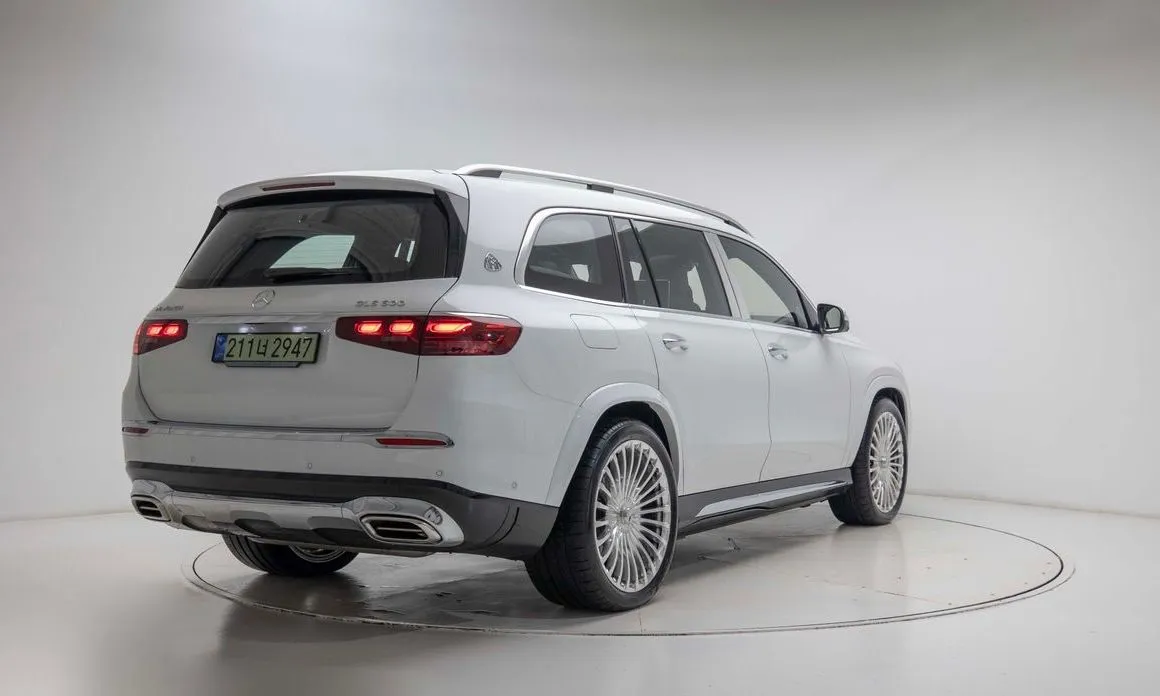 Mercedes-Benz GLS-Class — фото 6