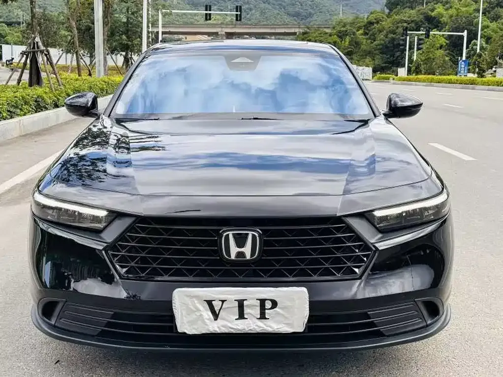 Honda Accord — фото 4
