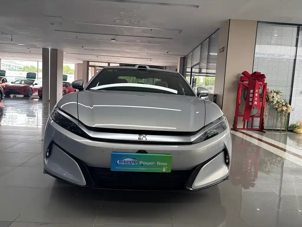 BYD Han L 2026 из CN, фото 6