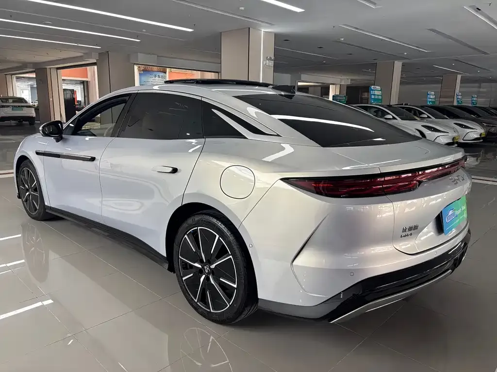 BYD Han L 2026 из CN, фото 10
