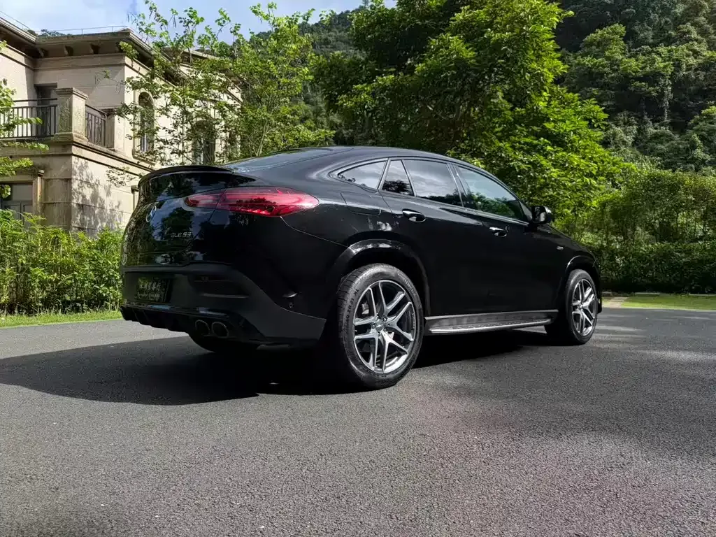 Mercedes-Benz GLE Coupe AMG — фото 10