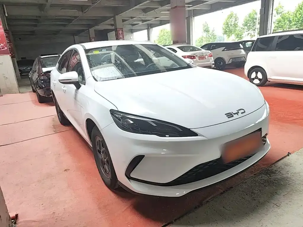 BYD Seal 05 DM-i 2026 из CN, фото 9
