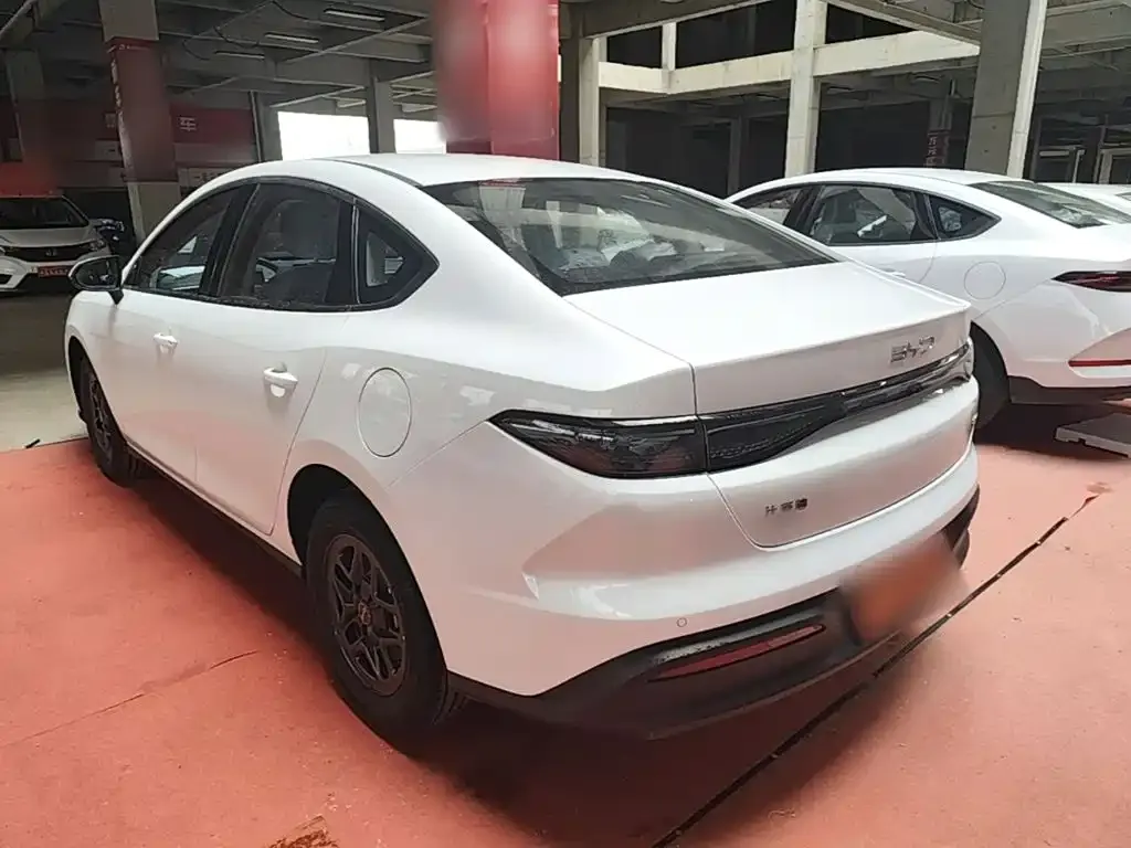 BYD Seal 05 DM-i 2026 из CN, фото 6