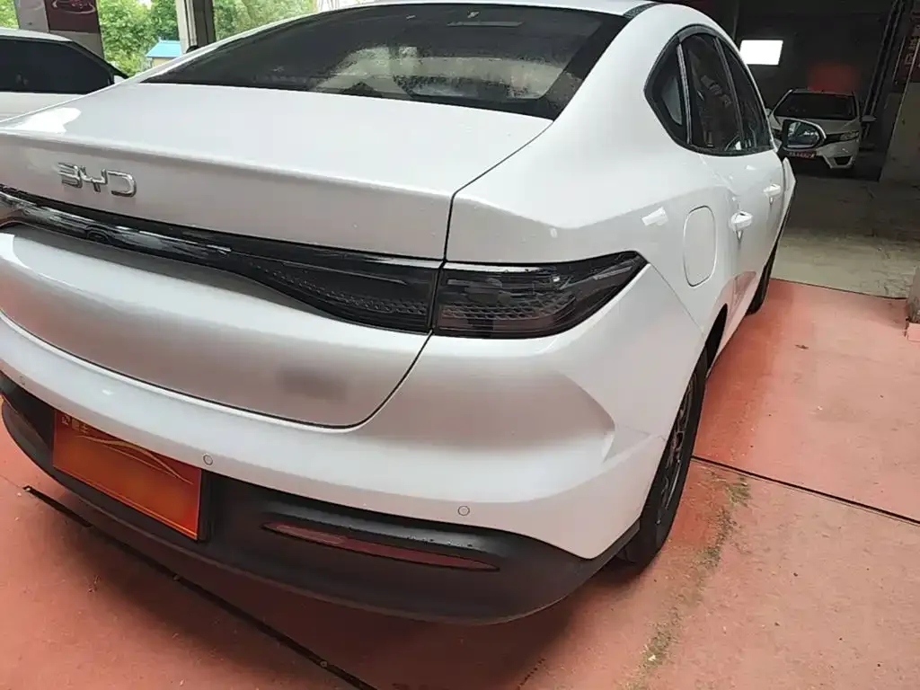 BYD Seal 05 DM-i 2026 из CN, фото 4