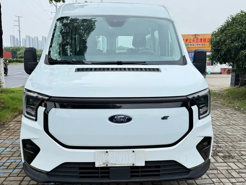Ford E-Transit