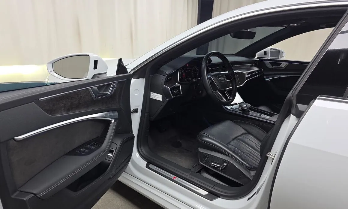 Audi A7 2021 из KR, фото 8