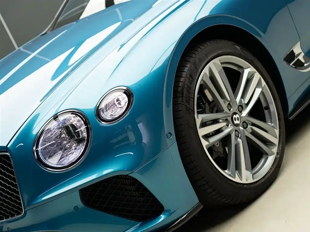 Bentley Continental — фото 5
