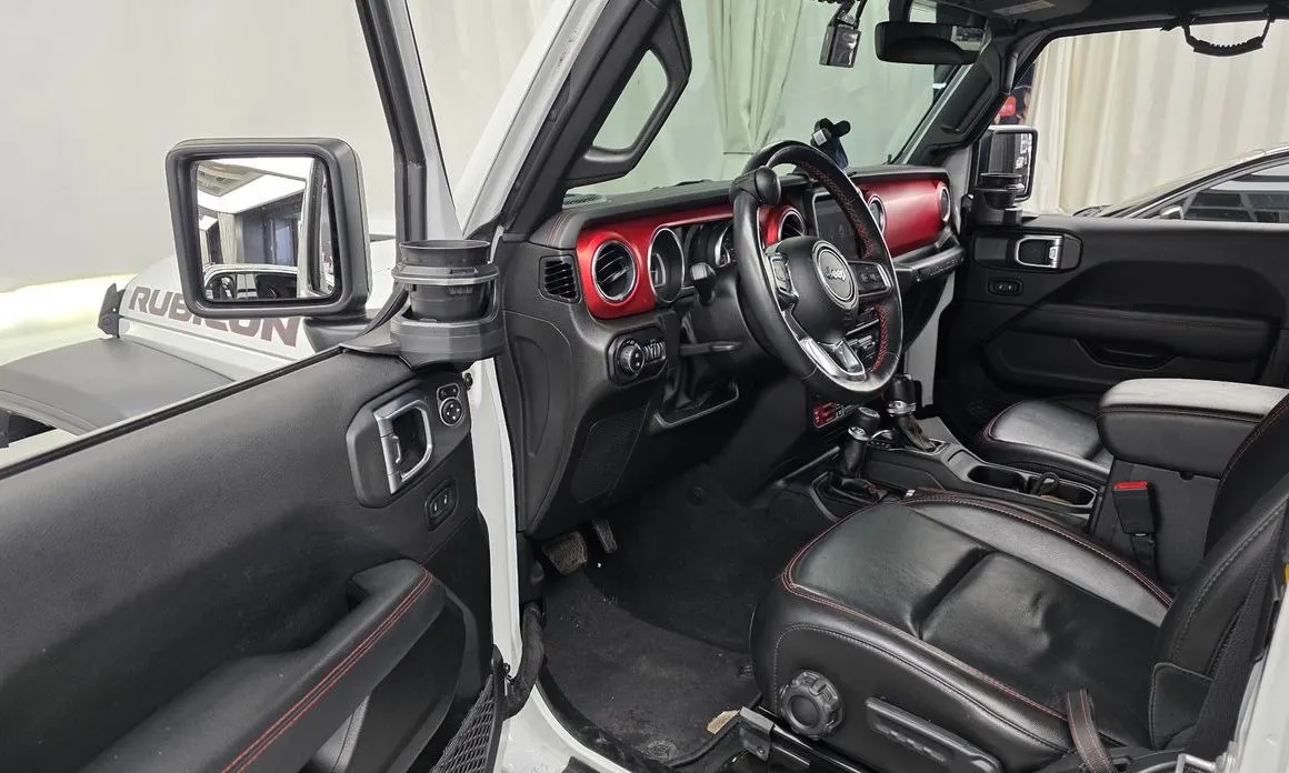 Jeep Wrangler — фото 6