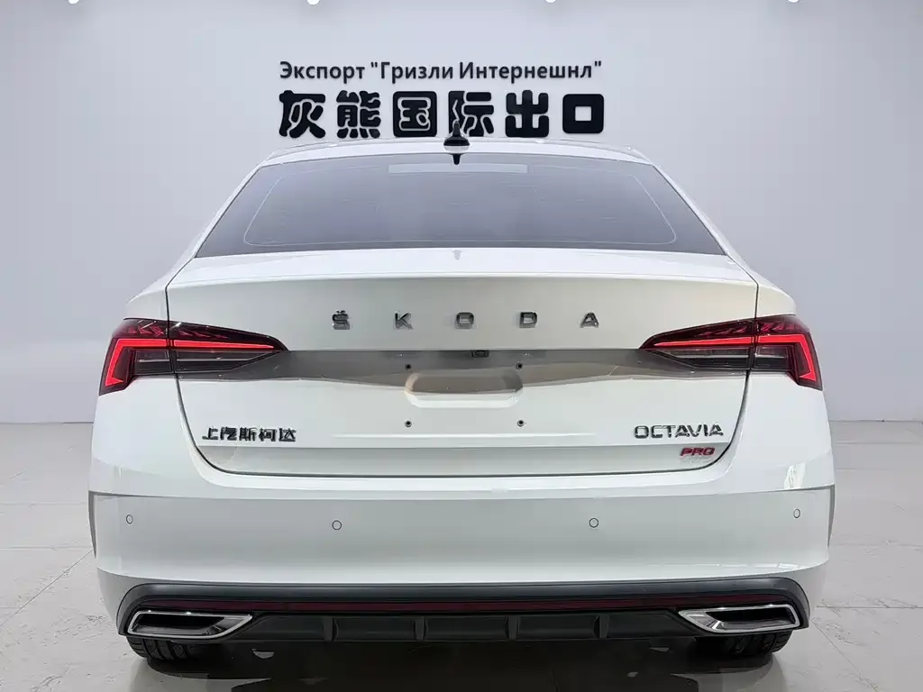 Skoda Octavia — фото 4