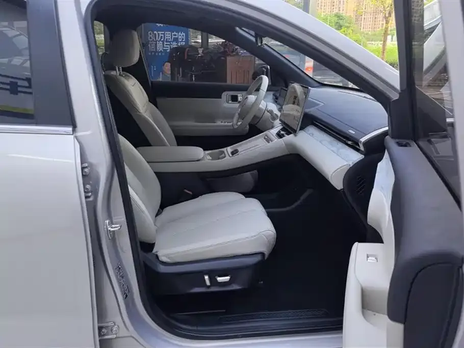 Wuling Xingguang S — фото 3