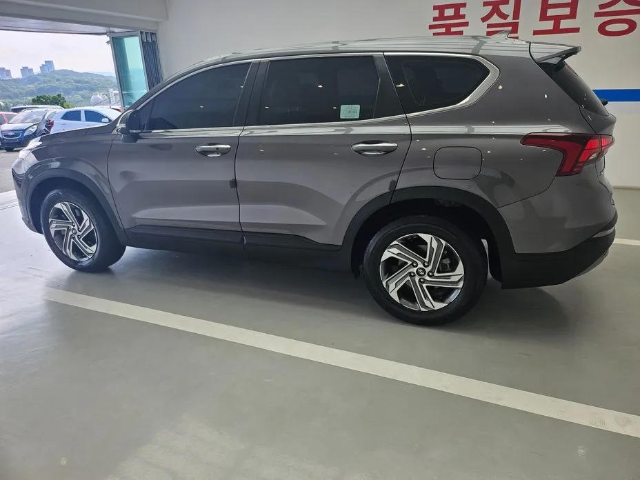 Hyundai Santafe 2023 из KR, фото 2