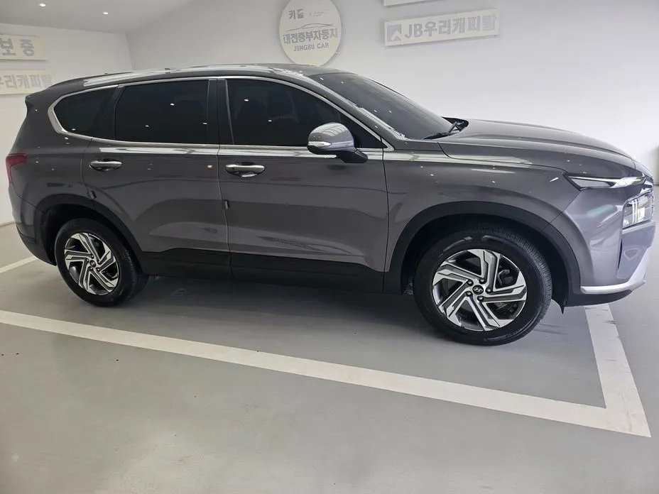 Hyundai Santafe 2023 из KR, фото 3