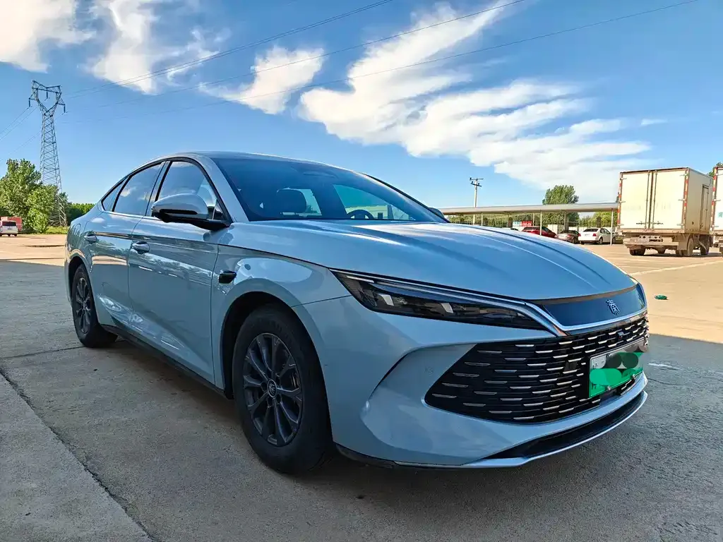 BYD Qin L — фото 6