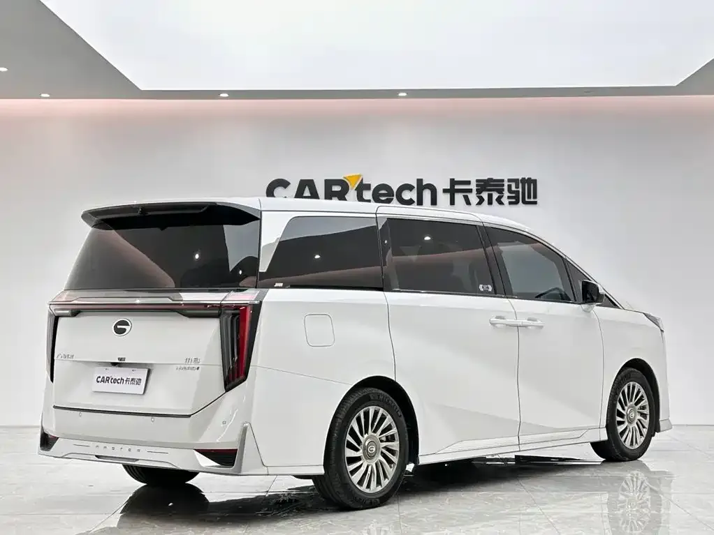 GAC Motor Trumpchi M8 — фото 3