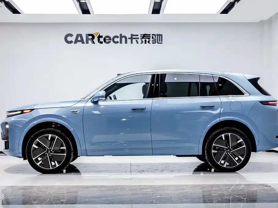 Li Auto L7 — фото 9