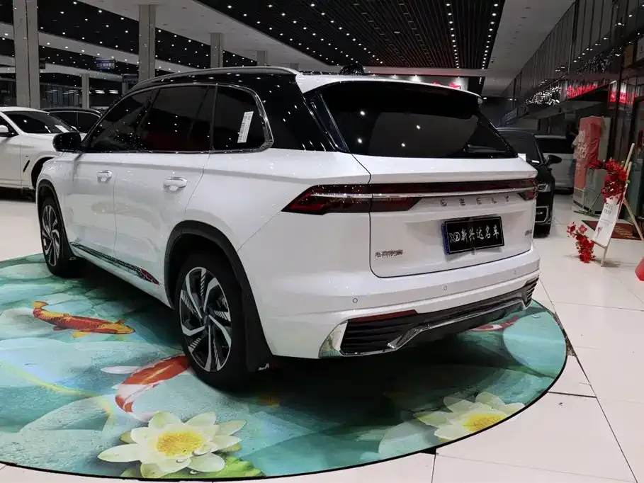 Geely Xingyue L — фото 10