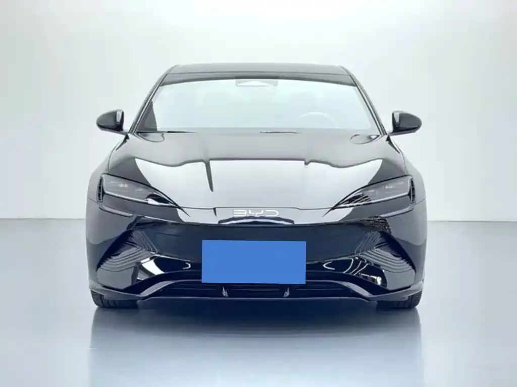 BYD Seal — фото 8