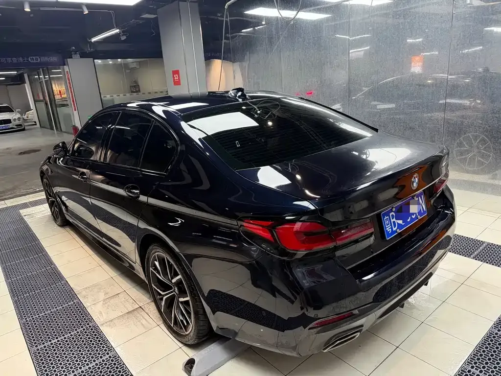 BMW 5 Series (Import) — фото 7