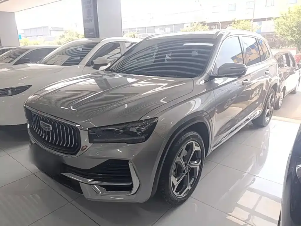 Geely Xingyue L — фото 1