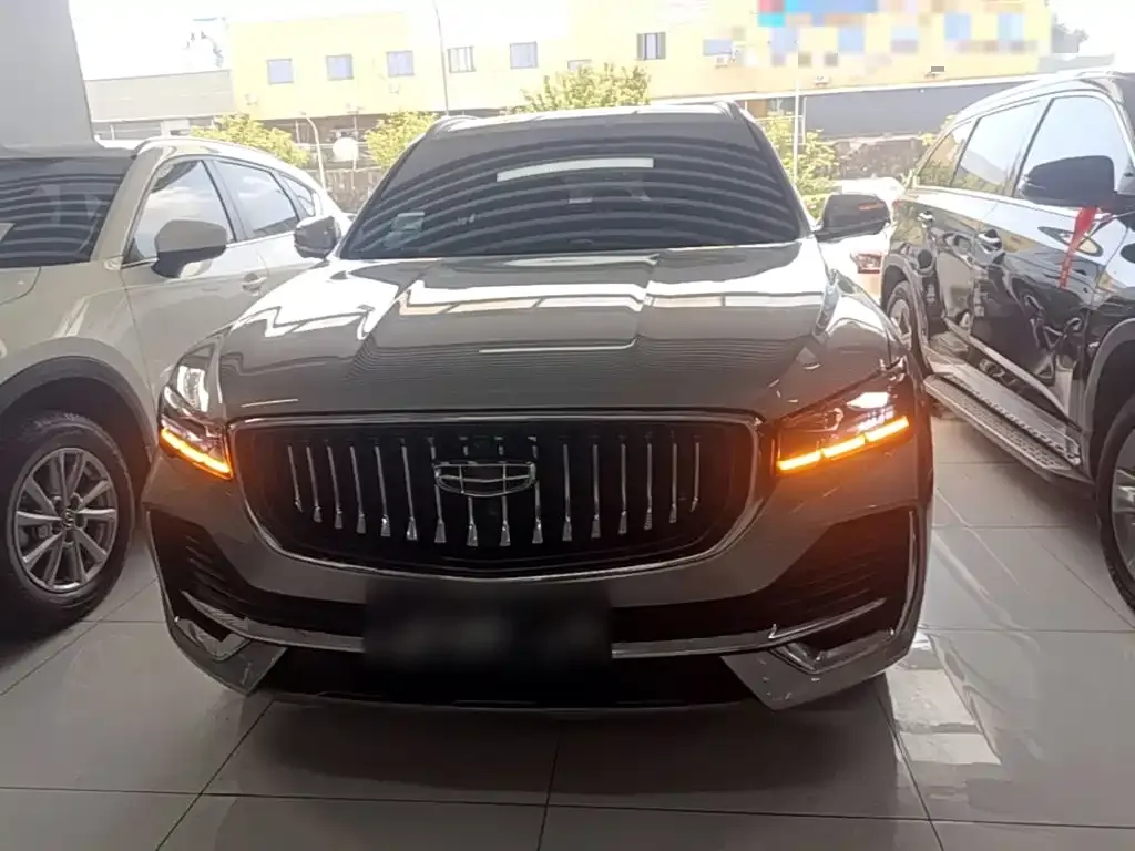 Geely Xingyue L — фото 10