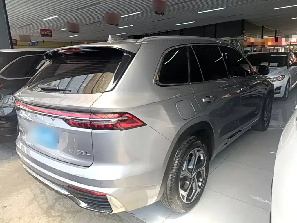 Geely Xingyue L — фото 4