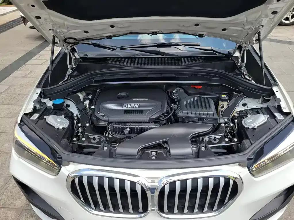 BMW X1 2021 из CN, фото 6