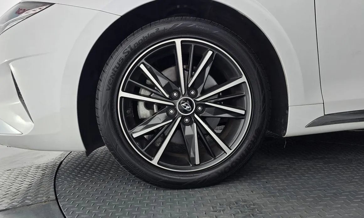 Hyundai Grandeur — фото 10