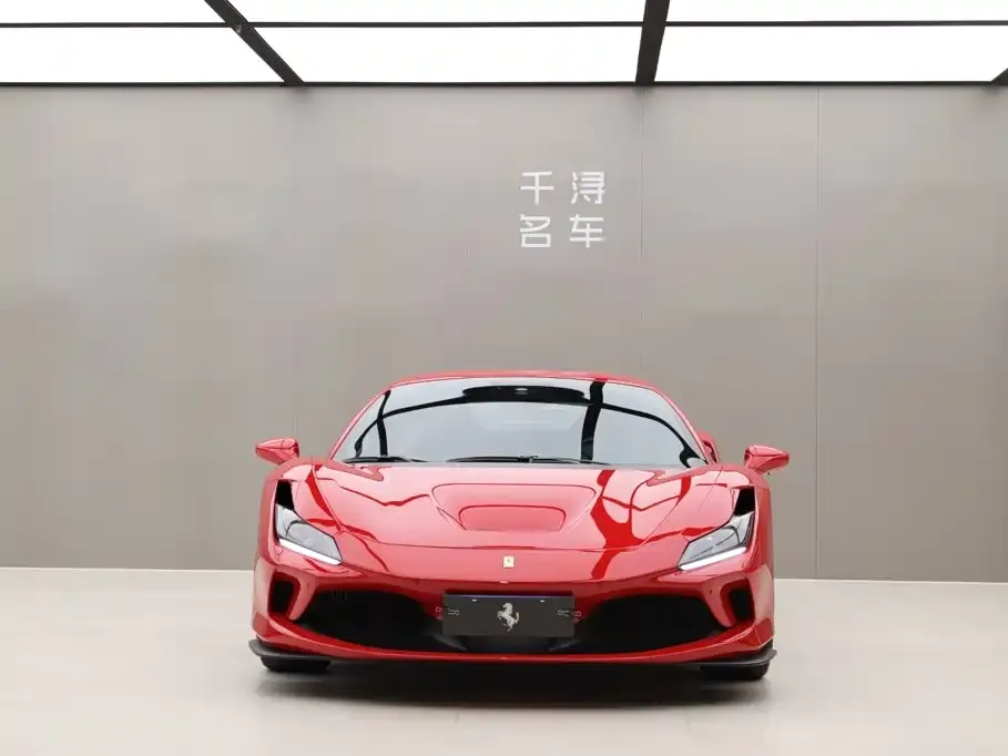 Ferrari F8 — фото 4