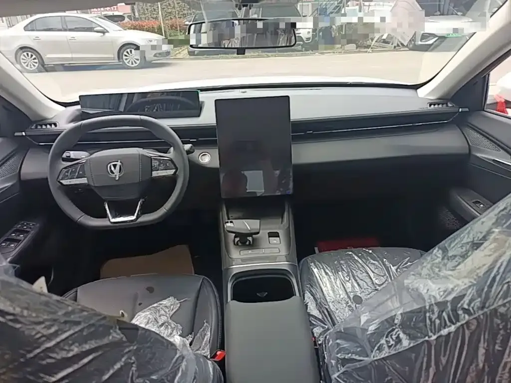 Changan Eado 2025 из CN, фото 4