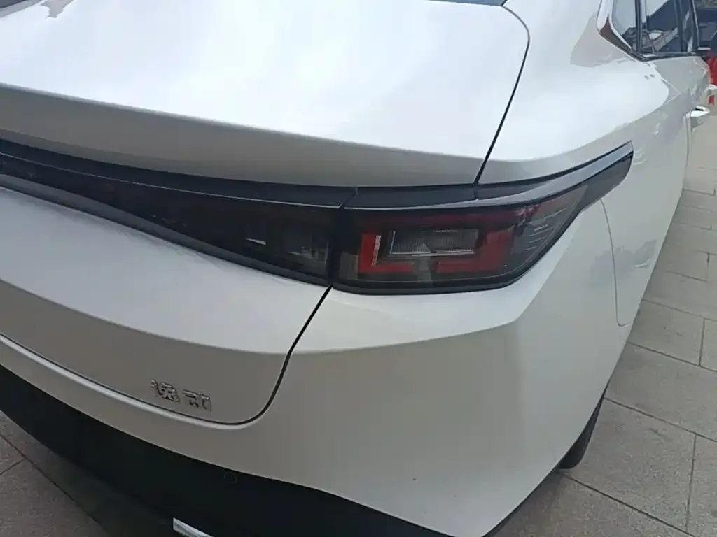 Changan Eado 2025 из CN, фото 3
