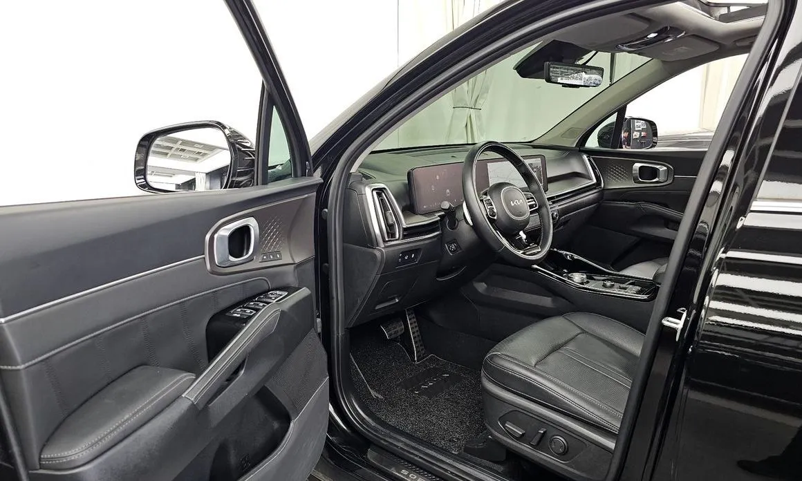 Kia Sorento — фото 7