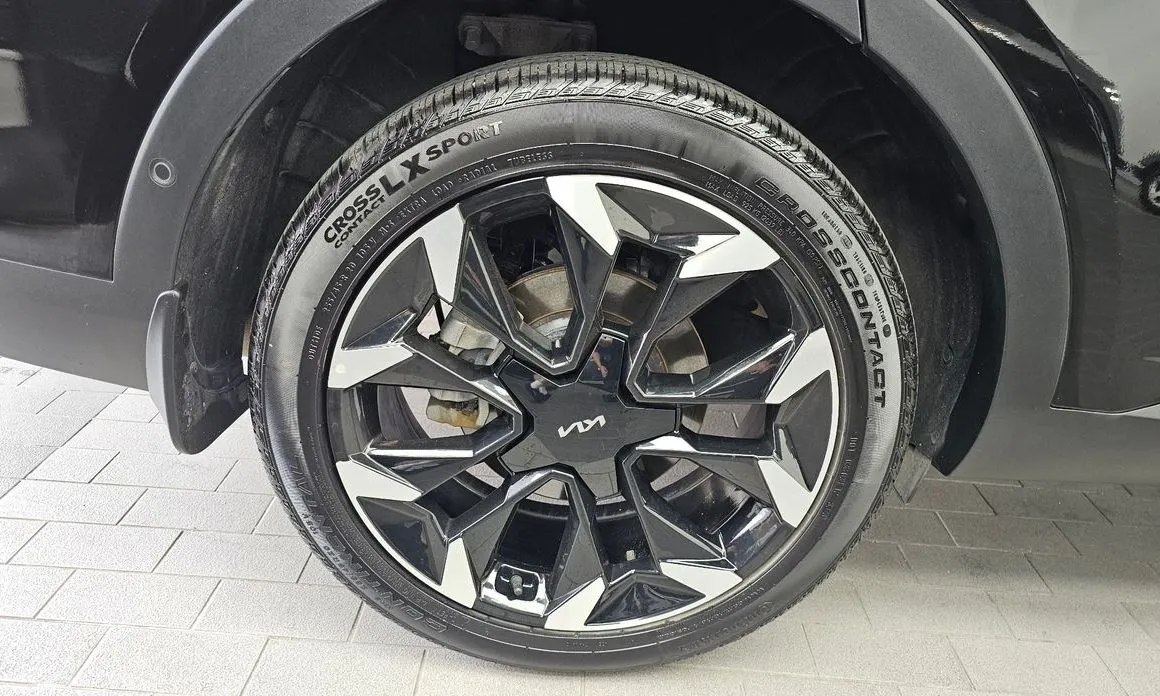 Kia Sorento — фото 8