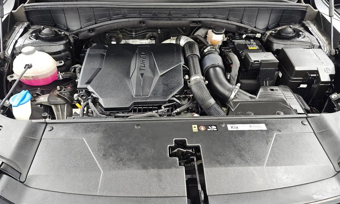 Kia Sorento — фото 5