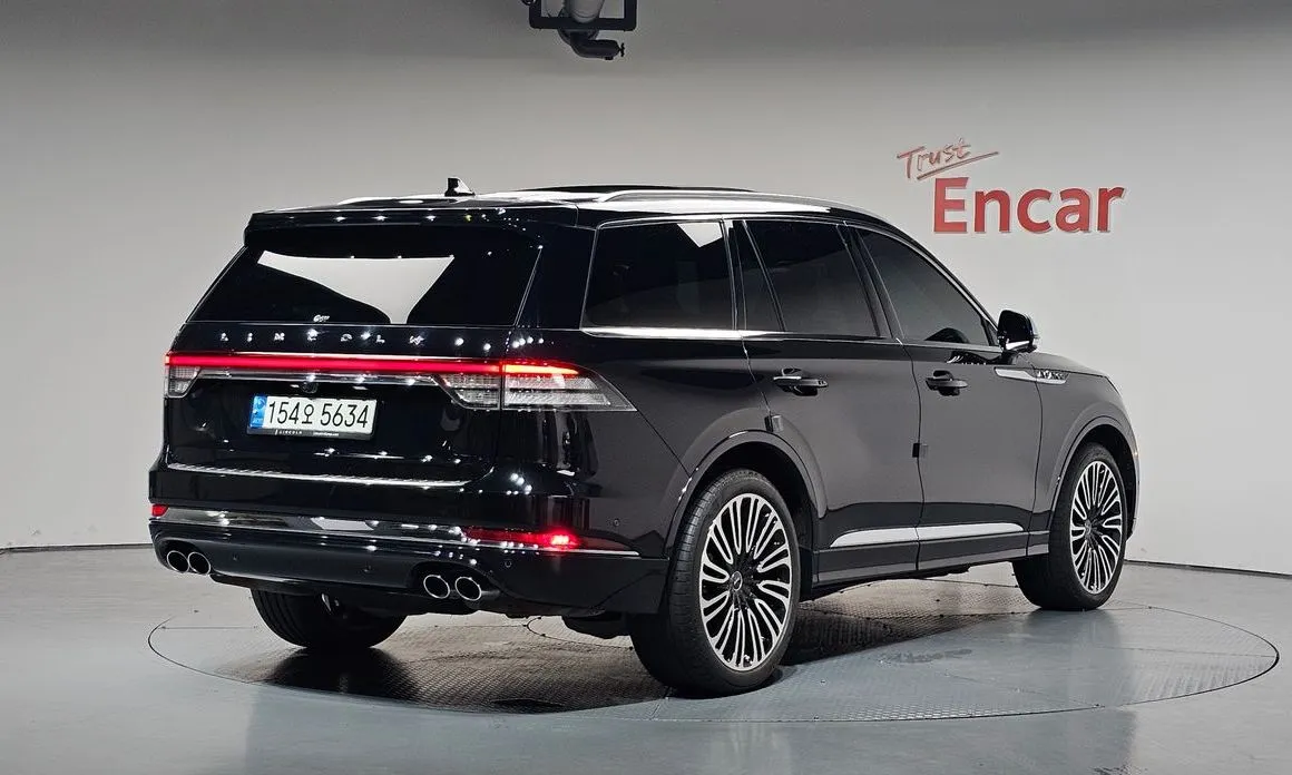 Lincoln Aviator — фото 10