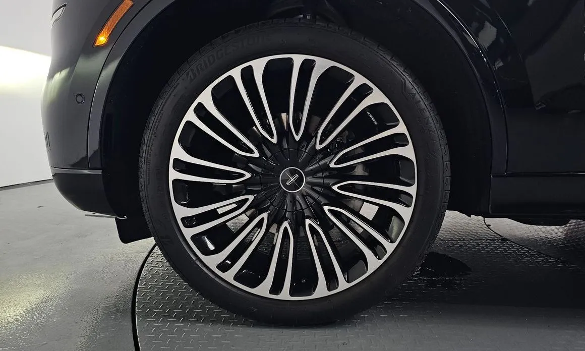 Lincoln Aviator — фото 9