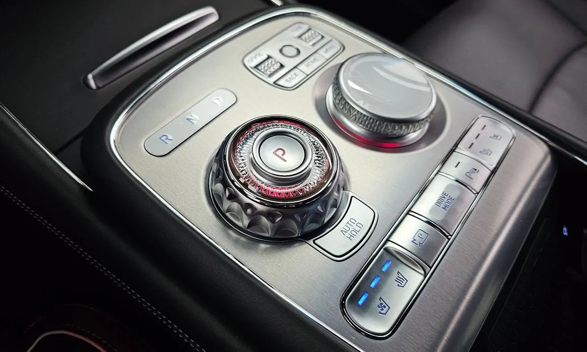 Genesis G90 — фото 3
