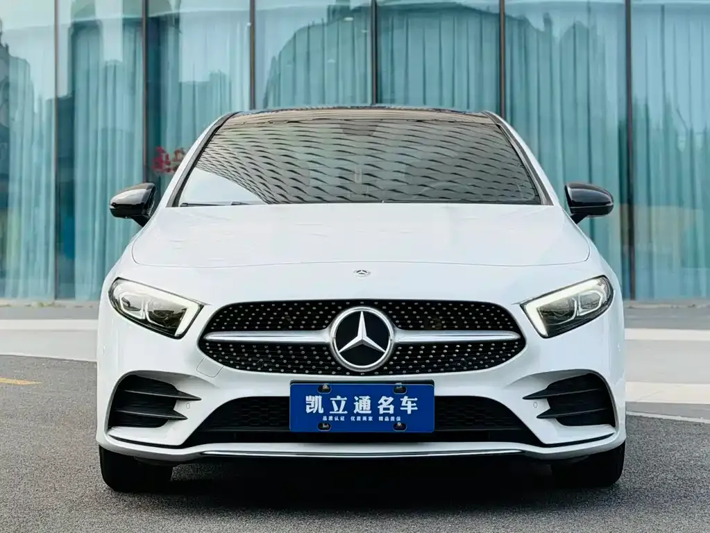 Mercedes-Benz A-Class — фото 7
