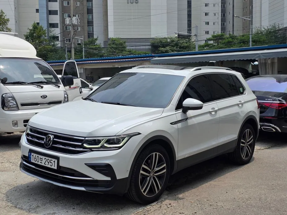 Volkswagen Tiguan — фото 2