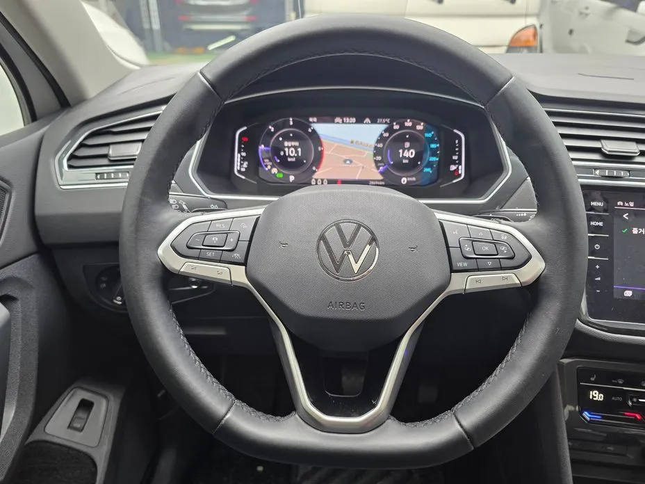 Volkswagen Tiguan — фото 5