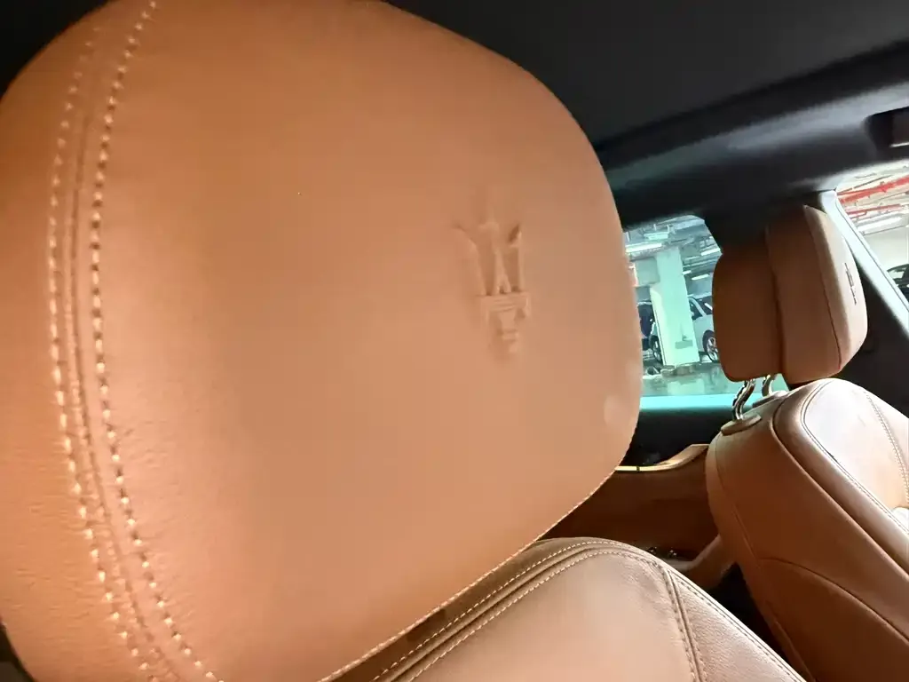 Maserati Levante — фото 2