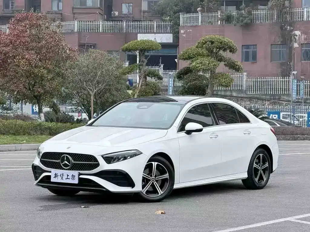 Mercedes-Benz A-Class — фото 1
