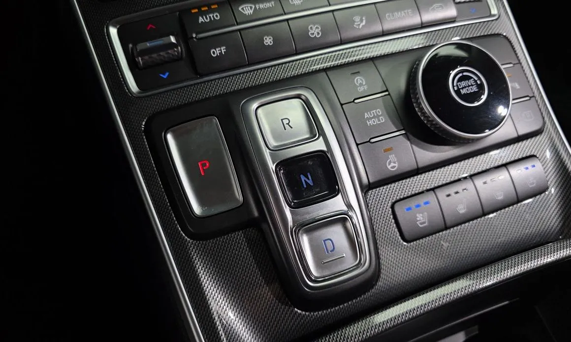 Hyundai Santafe — фото 6