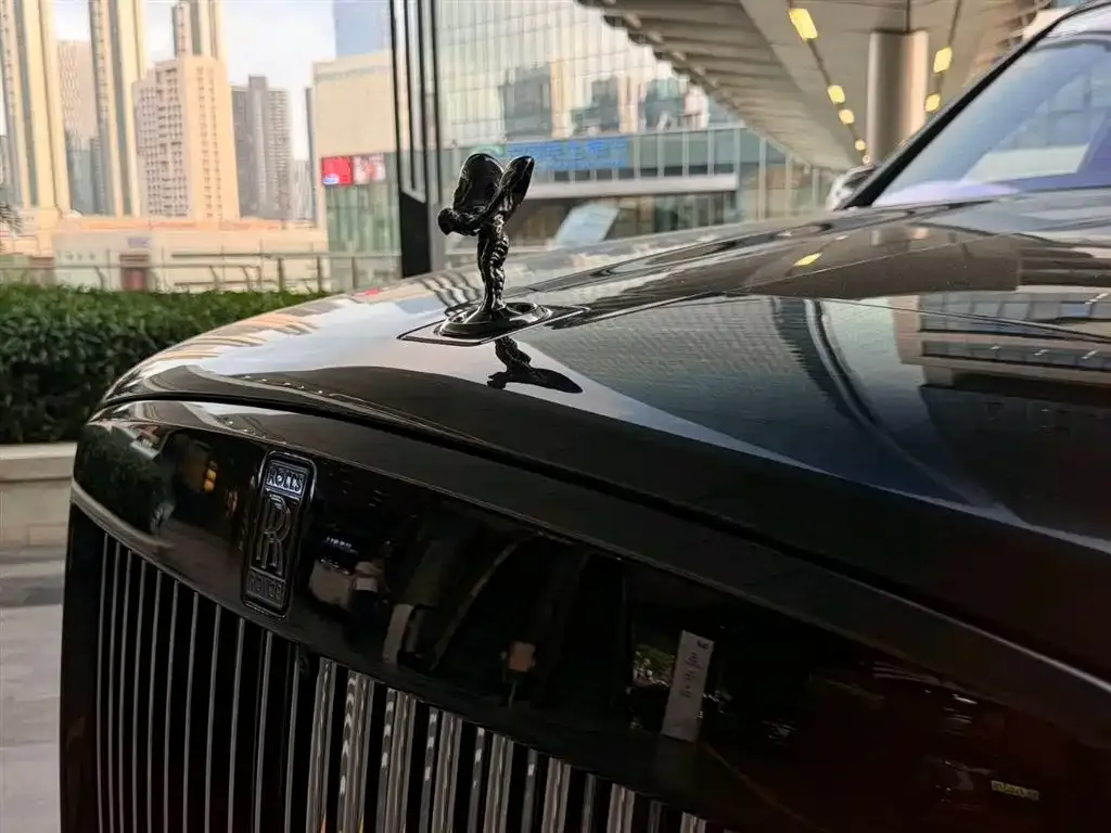 Rolls-Royce Cullinan — фото 2