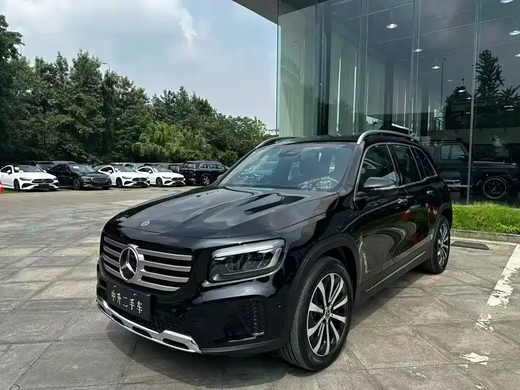Mercedes-Benz GLB — фото 10