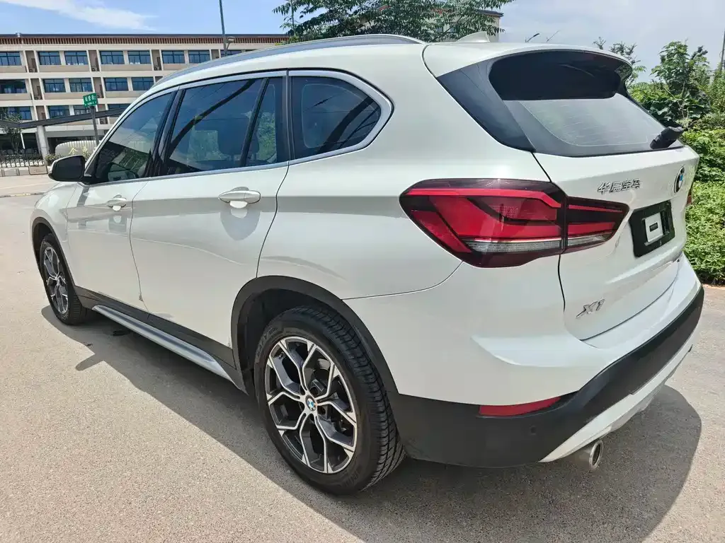 BMW X1 2021 из CN, фото 9